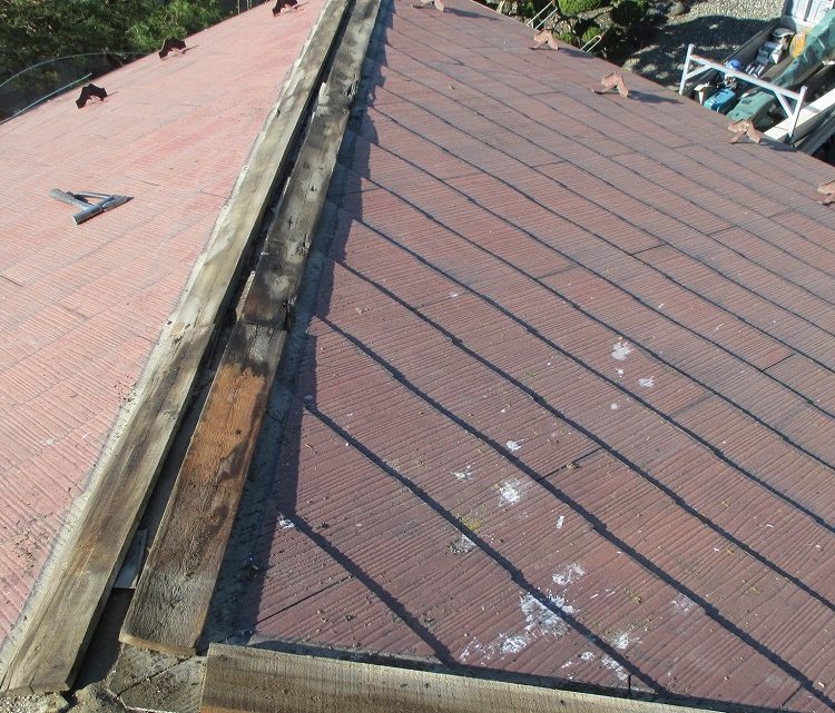 南アルプス市　屋根修理